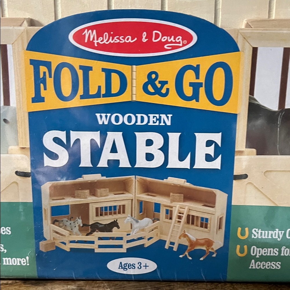 Melissa & Doug Wooden Stable with Horses - Picture 3 of 14